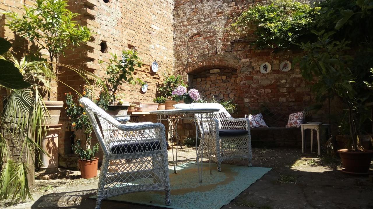 Gartenzimmer Im Schloss Neuhausen Neuhausen  Exterior photo