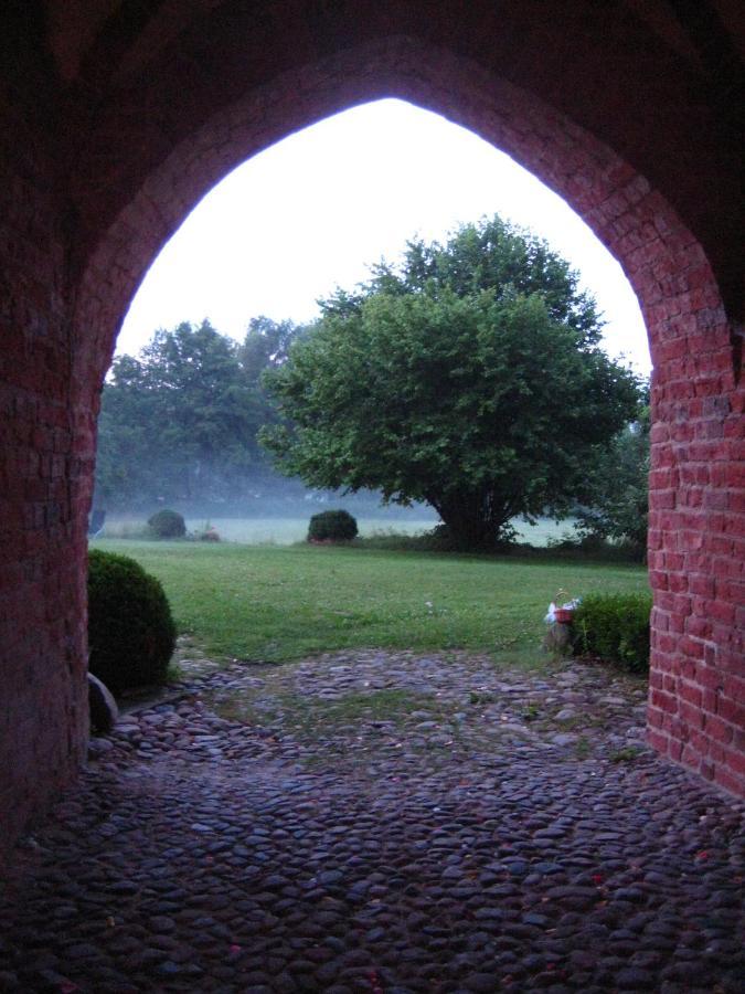Gartenzimmer Im Schloss Neuhausen Neuhausen  Exterior photo